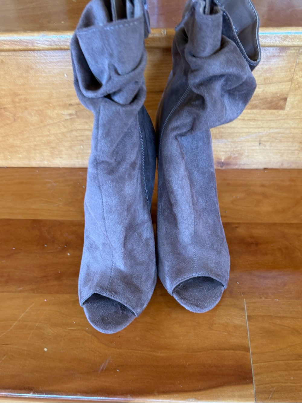 Slouchy Peep-Toe Suede Heeled Booties - Brown